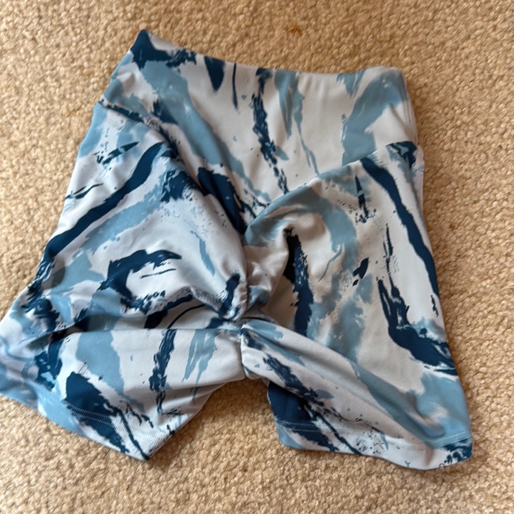 Gymshark Blue and Gray Patterned Shorts - Picture 4 of 4
